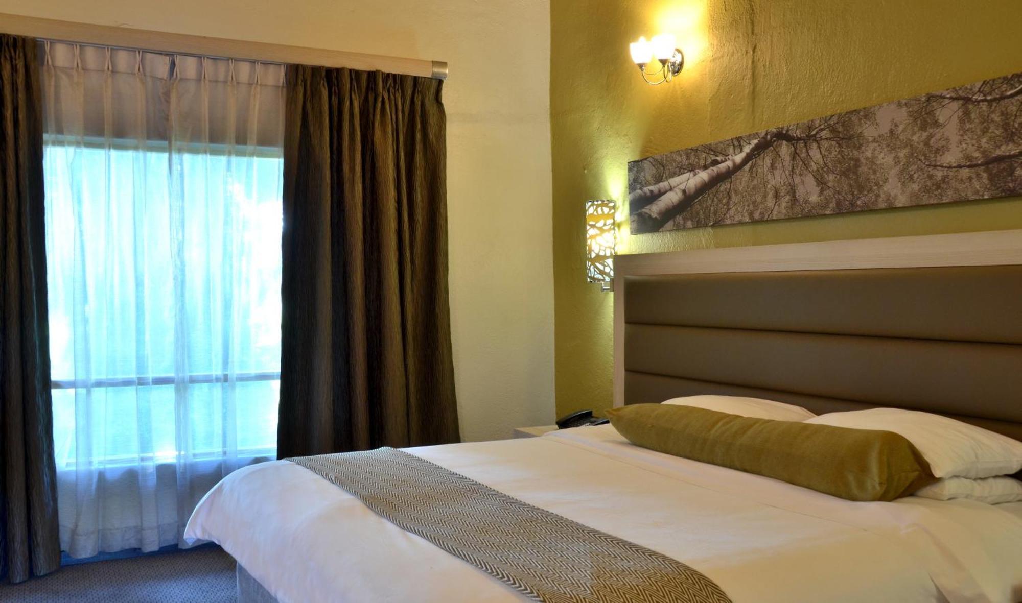 Cresta Marang Gardens Hotel Франсистаун Номер фото