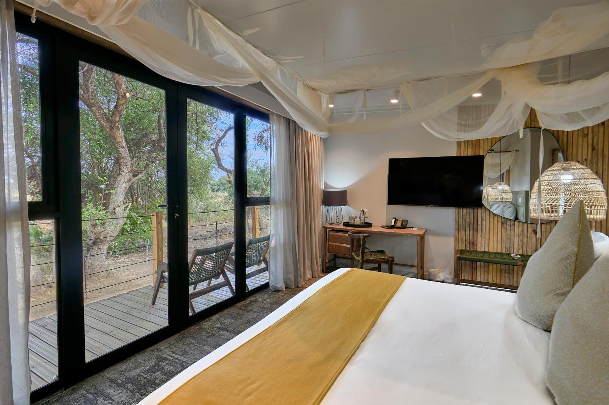 Cresta Marang Gardens Hotel Франсистаун Экстерьер фото