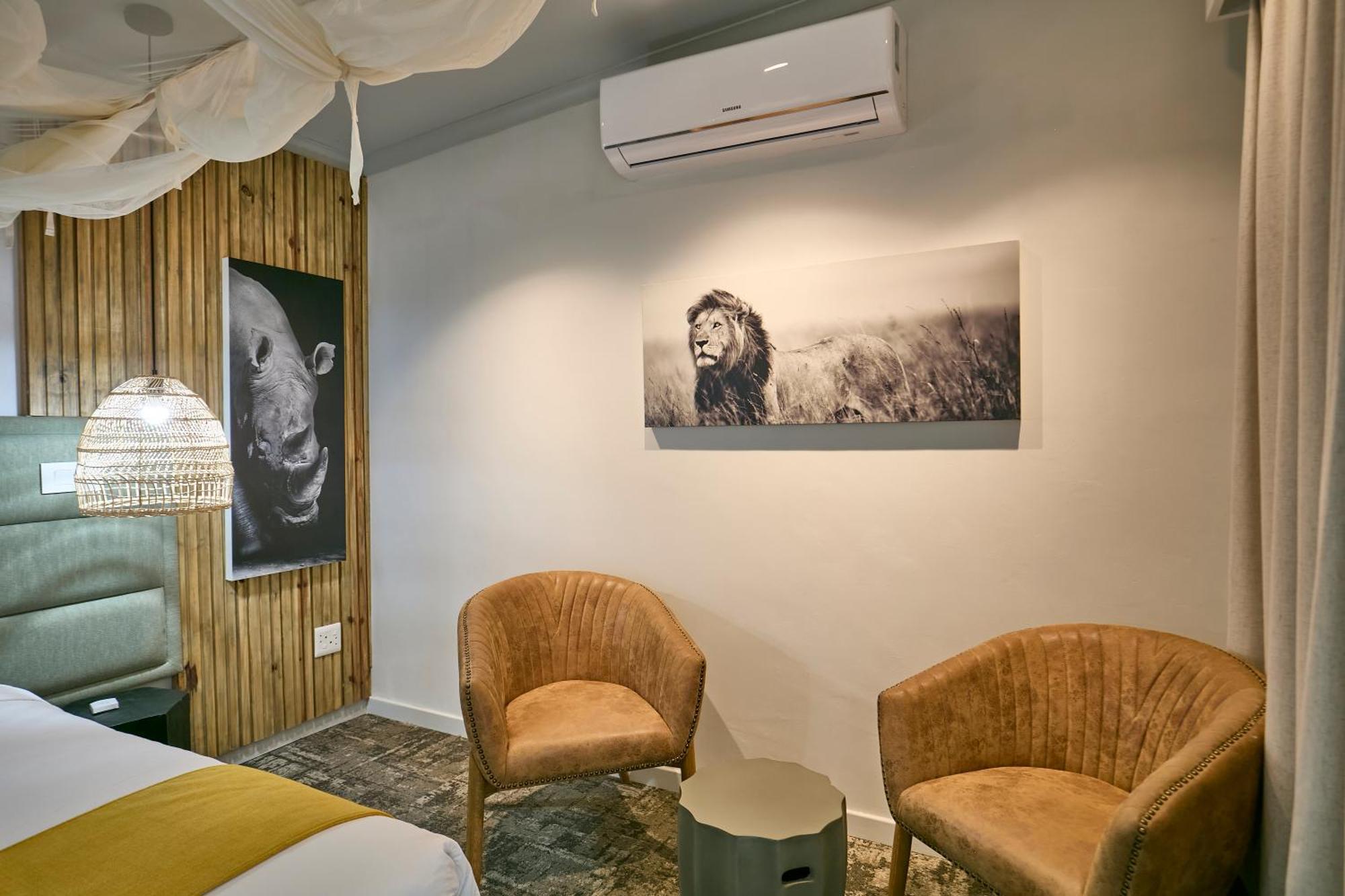 Cresta Marang Gardens Hotel Франсистаун Экстерьер фото